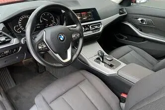 BMW 320, 2.0, 140 kW, дизель, автомат, полный привод