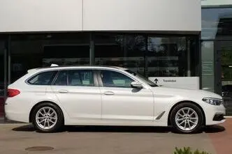 BMW 520, 2.0, 140 kW, дизель, автомат, задний привод