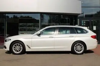 BMW 520, 2.0, 140 kW, дизель, автомат, задний привод