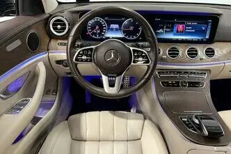 Mercedes-Benz E 220, 2.0, 143 kW, diesel, automatic, four-wheel drive