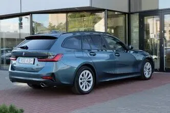 BMW 320, 2.0, 140 kW, дизель, автомат, полный привод