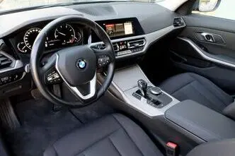 BMW 320, 2.0, 140 kW, дизель, автомат, полный привод