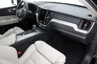 Volvo XC60, 2.0, 140 kW, дизель, автомат, полный привод