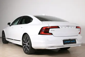 Volvo S90, 2.0, 183 kW, гибрид д+э, автомат, полный привод