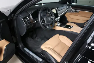 Volvo S90, 2.0, 335 kW, подключаемый гибрид б+э, автомат, полный привод