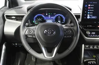 Toyota Corolla Cross, 2.0, 112 kW, hybrid p+e, automatic, front-wheel drive