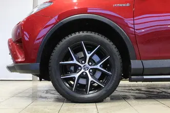 Toyota RAV4, 2.5, 114 kW, гибрид б+э, автомат, передний привод