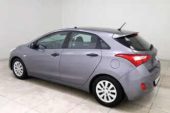 Hyundai i30, 1.4, 66 kW, дизель, механическая, передний привод