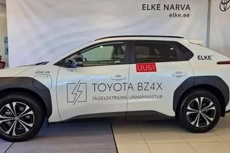 Toyota bZ4X, 118 kW, электричество, полный привод