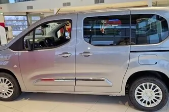 Toyota Proace City Verso, 1.5, 75 kW, дизель, механическая, передний привод