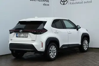 Toyota Yaris Cross, 1.5, 68 kW, гибрид б+э, автомат, передний привод