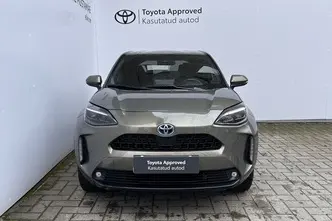 Toyota Yaris Cross, 1.5, 68 kW, гибрид б+э, автомат, передний привод