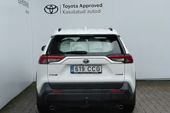 Toyota RAV4, 2.5, 131 kW, гибрид б+э, автомат, передний привод