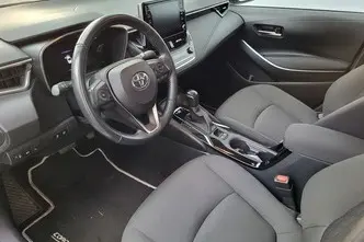 Toyota Corolla, 1.8, 72 kW, гибрид б+э, автомат, передний привод