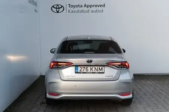 Toyota Corolla, 1.8, 72 kW, hybrid p+e, automatic, front-wheel drive