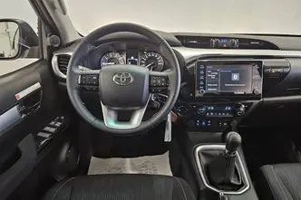 Toyota Hilux, 2.8, 150 kW, дизель, механическая, полный привод