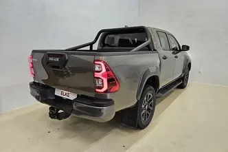 Toyota Hilux, 2.8, 150 kW, дизель, автомат, полный привод