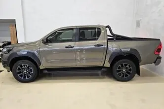 Toyota Hilux, 2.8, 150 kW, дизель, автомат, полный привод