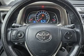 Toyota RAV4, 2.0, 111 kW, бензин, автомат, полный привод