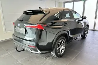 Lexus NX 300h, 2.5, 114 kW, hübriid b+e, automaat, nelikvedu