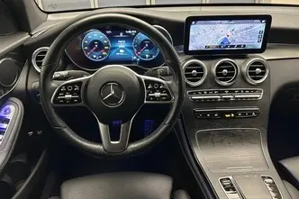 Mercedes-Benz GLC 300, 2.0, 155 kW, гибрид б+э, автомат, полный привод