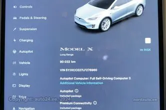 Tesla Model X, 186 kW, электричество, полный привод