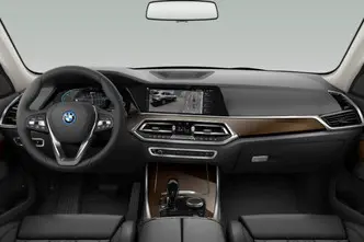 BMW X5, 3.0, 210 kW, подключаемый гибрид б+э, автомат, полный привод