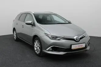 Toyota Auris, 1.8, 73 kW, hybrid p+e, automatic, front-wheel drive