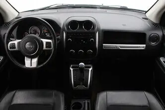 Jeep Compass, 2.0, 115 kW, бензин, автомат, передний привод