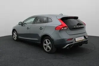 Volvo V40, 2.0, 110 kW, diesel, automatic, front-wheel drive