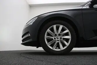 Škoda Superb, 1.5, 110 kW, бензин, автомат, передний привод