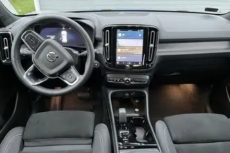 Volvo XC40, 2.0, 120 kW, гибрид б+э, автомат, передний привод