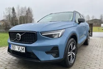 Volvo XC40, 2.0, 120 kW, гибрид б+э, автомат, передний привод