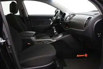 Kia Sportage, 1.6, 99 kW, бензин, механическая, передний привод