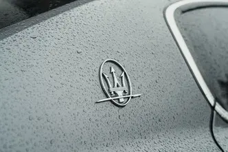 Maserati Quattroporte, 4.2, 295 kW, bensiin, automaat, tagavedu