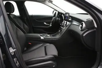 Mercedes-Benz C 300, 2.1, 150 kW, hübriid d+e, automaat, tagavedu