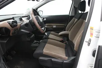 Citroën C4 Cactus, 1.6, 73 kW, дизель, механическая, передний привод