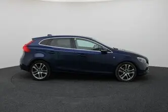 Volvo V40, 2.0, 140 kW, дизель, механическая, передний привод