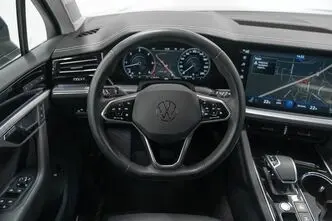 Volkswagen Touareg, 3.0, 170 kW, дизель, автомат, полный привод