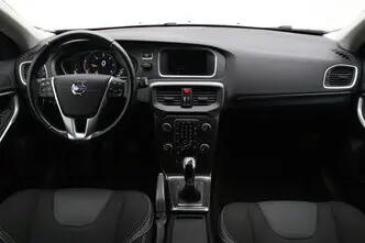 Volvo V40, 2.0, 140 kW, дизель, механическая, передний привод