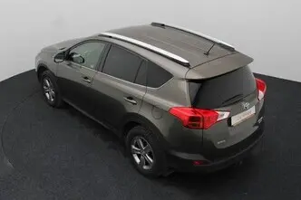 Toyota RAV4, 2.0, 112 kW, бензин, механическая, полный привод