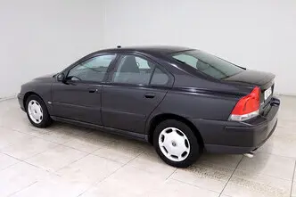 Volvo S60, 2.4, 103 kW, бензин, механическая, передний привод