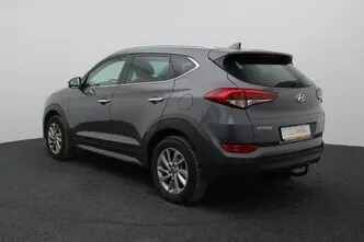 Hyundai Tucson, 1.6, 97 kW, бензин, механическая, передний привод