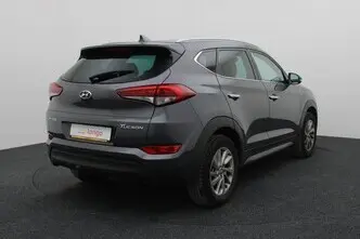 Hyundai Tucson, 1.6, 97 kW, бензин, механическая, передний привод