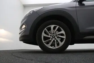 Hyundai Tucson, 1.6, 97 kW, бензин, механическая, передний привод