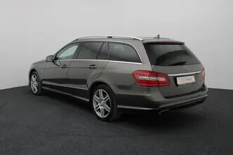 Mercedes-Benz E 350, 3.0, 195 kW, дизель, автомат, задний привод