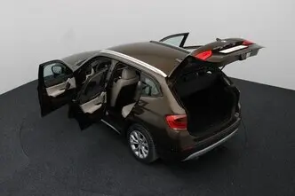 BMW X1, 2.0, 130 kW, дизель, автомат, полный привод