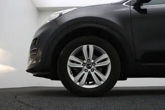 Kia Sportage, 1.6, 97 kW, бензин, механическая, передний привод