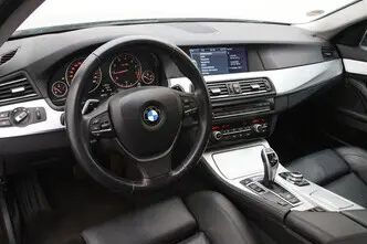 BMW 523, 3.0, 150 kW, бензин, автомат, задний привод