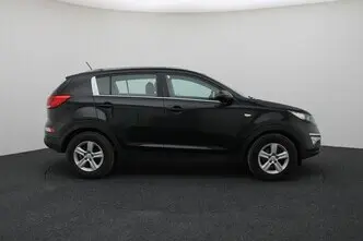 Kia Sportage, 1.6, 99 kW, бензин, механическая, передний привод